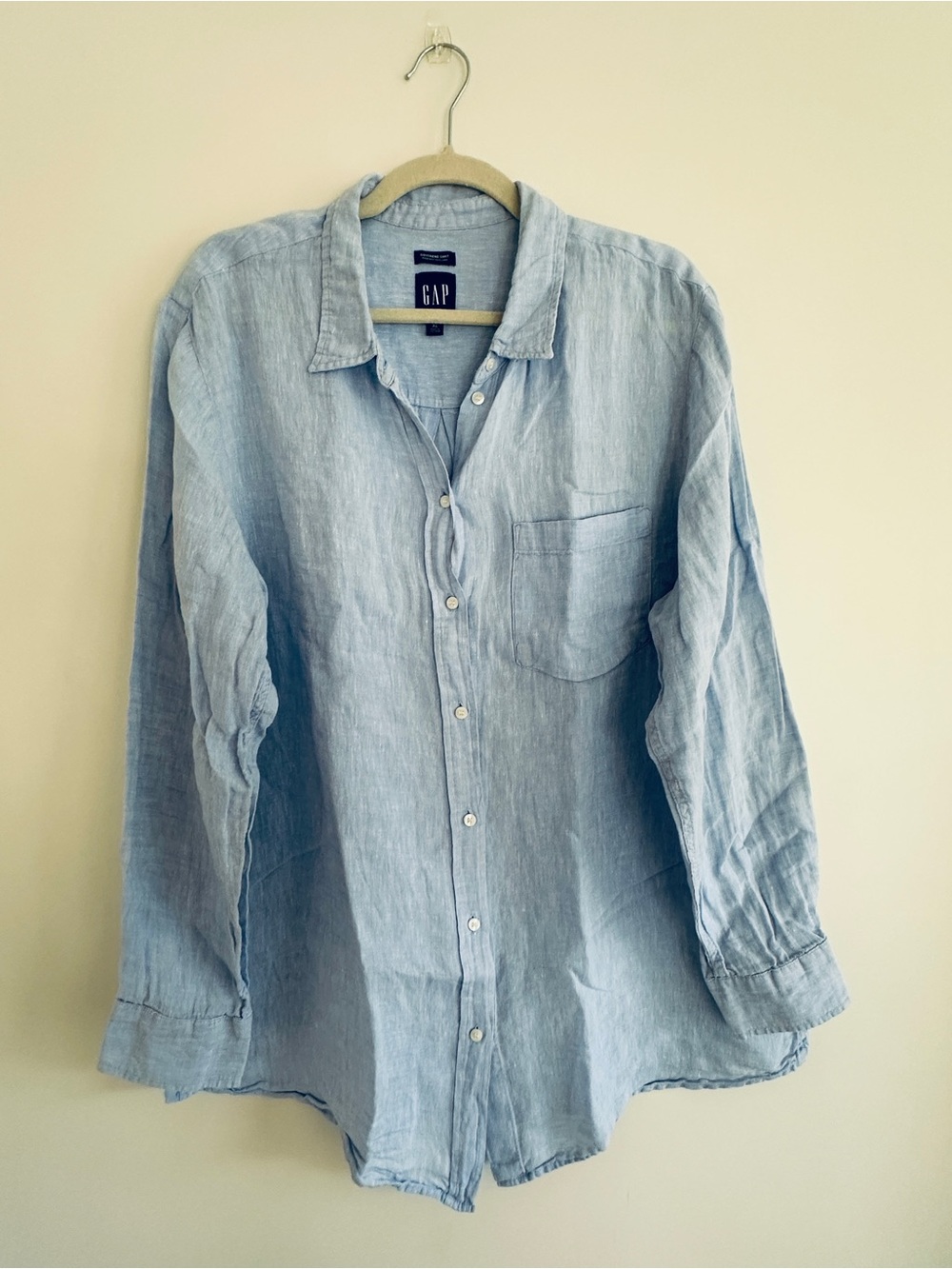 GAP 100% Linen Boyfriend Shirt